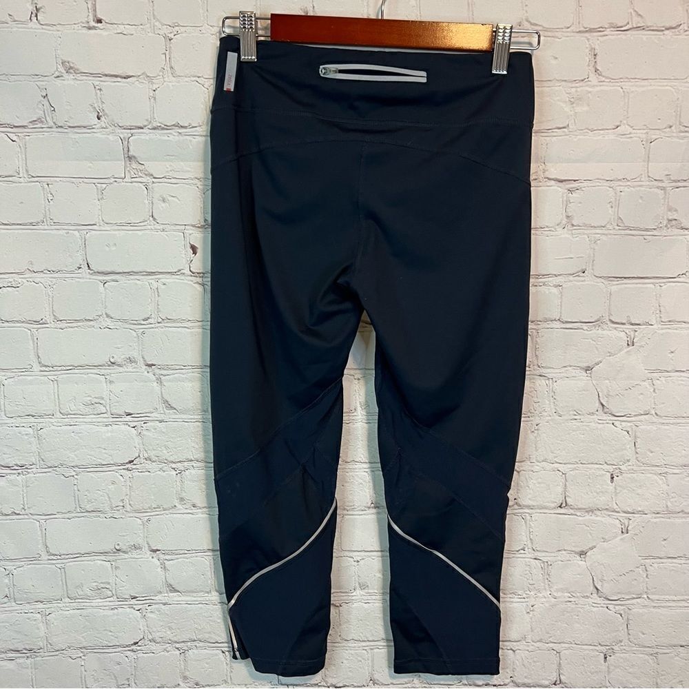Zella Blue Workout Capris size Small - Picture 3 of 5